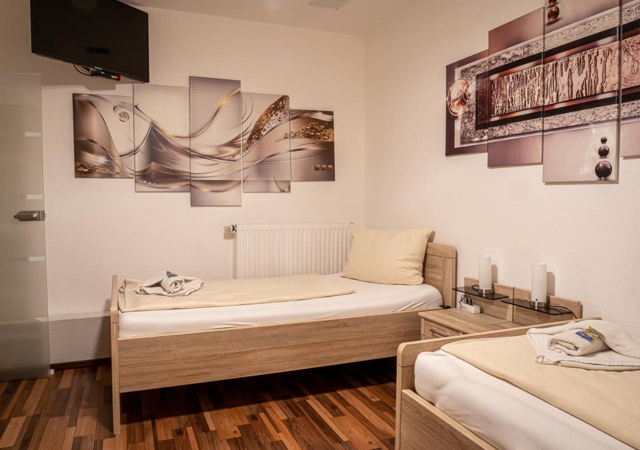 Hotel Bouzid - Laatzen Luaran gambar