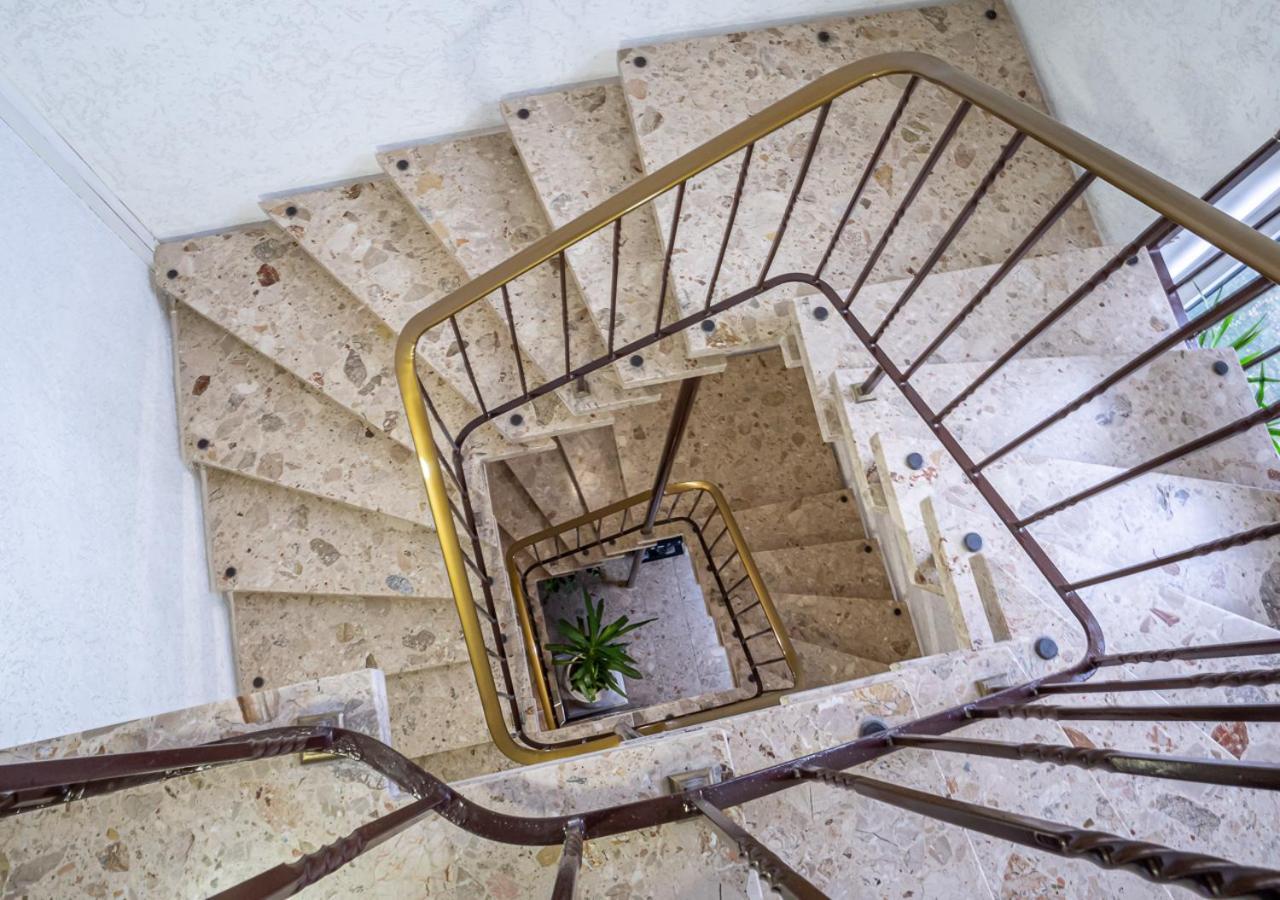 Hotel Bouzid - Laatzen Luaran gambar
